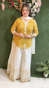 Beautiful three piece kurta set with embroidery and handwork