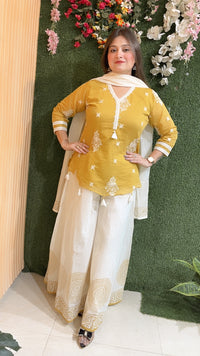 Beautiful three piece kurta set with embroidery and handwork
