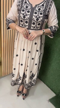 Cheeku Elegance Embroidered 3-Piece Kurta Set