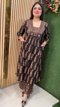 Pure cotton three piece kurta set with original mirror work