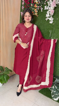 Pure Cotton 3-Piece Kurta Set with 3/4 Sleeves