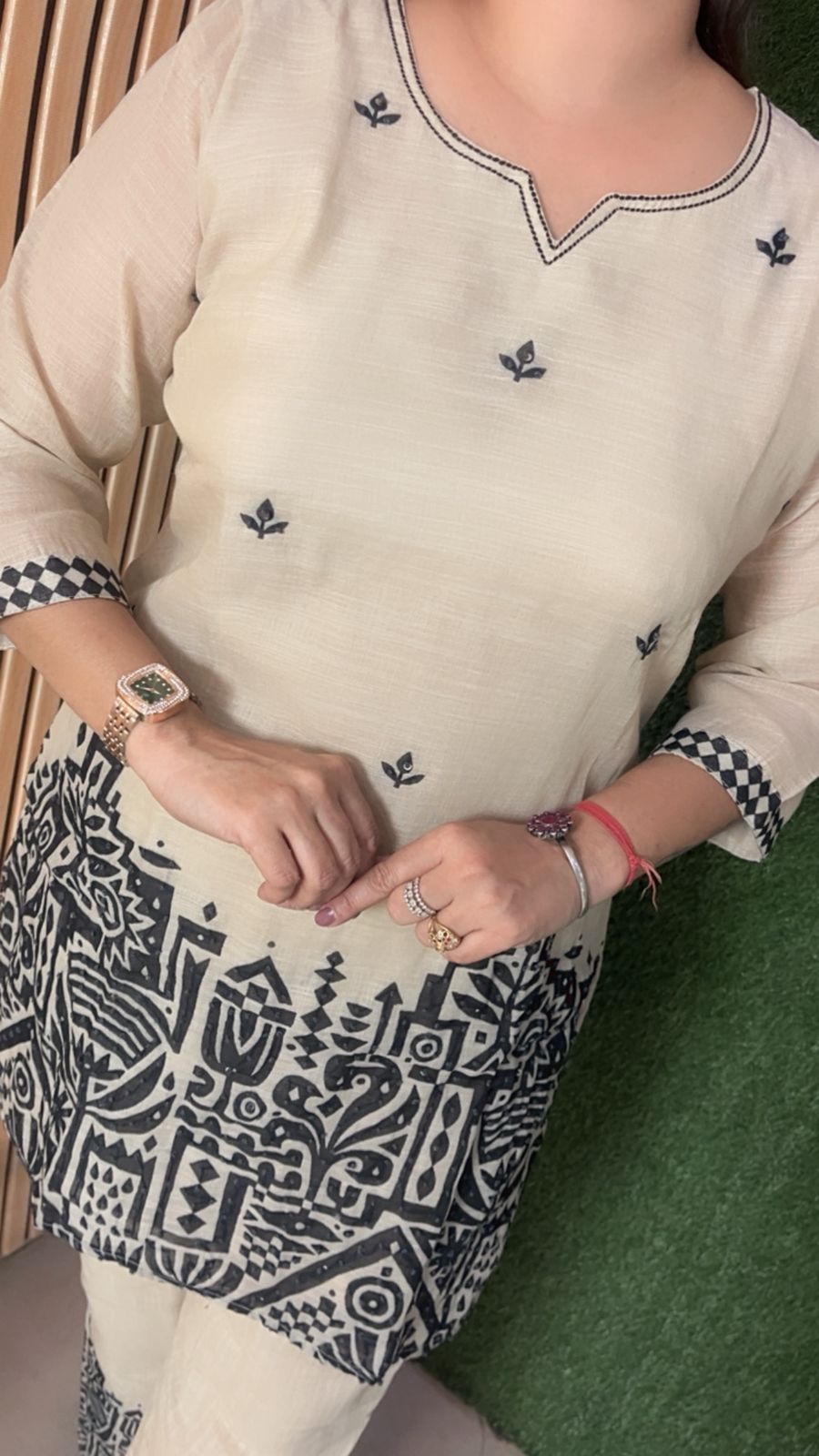 beautiful coord set comes in liene fabric with print and not work