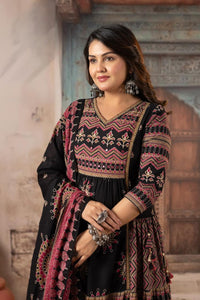 Pure Cotton Heavy Flair Anarkali Suit with 3/4 Sleeves | Black