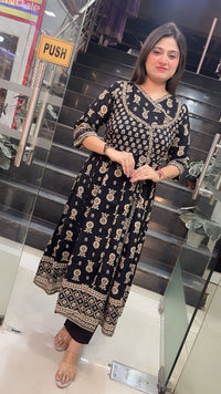 Elegant Pure Cotton Anarkali Suit – 3/4 Sleeves
