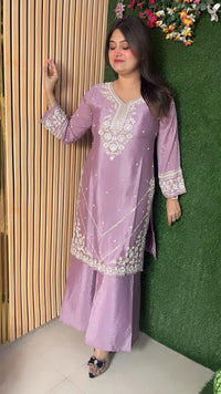 Premium Festival Wear Pure Chinon 3-Piece Kurta Set with Handwork & Santoon Lining – 3/4 Sleeves