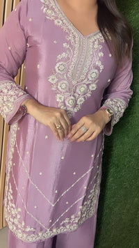 Premium Festival Wear Pure Chinon 3-Piece Kurta Set with Handwork & Santoon Lining – 3/4 Sleeves